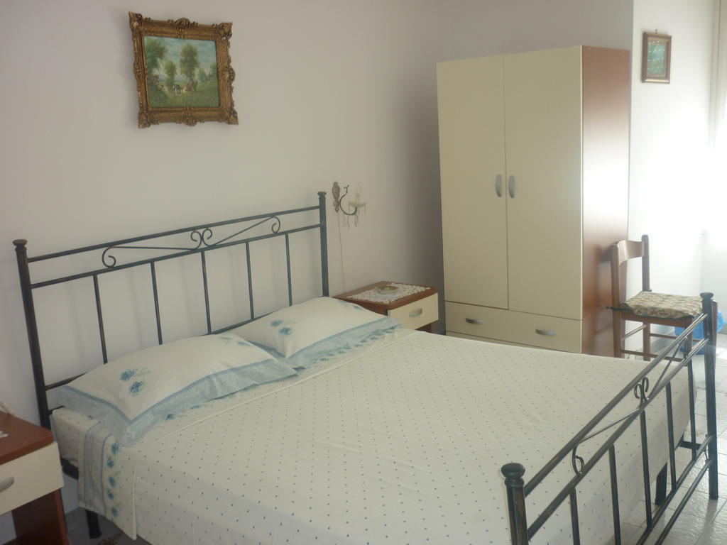 Albergo Vittoria Taviano  Zimmer foto
